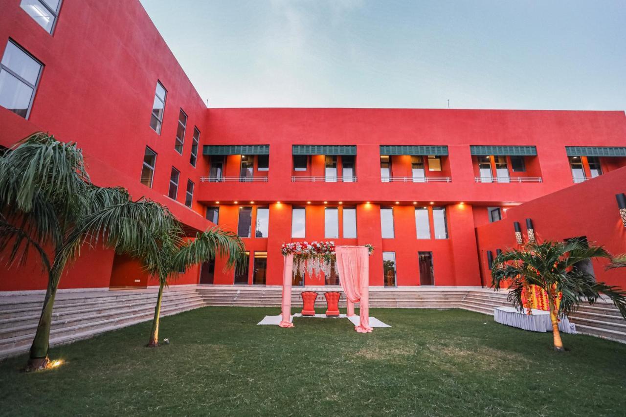 Gulab Kothi By Royal Orchid Hotels Limited Benares Buitenkant foto