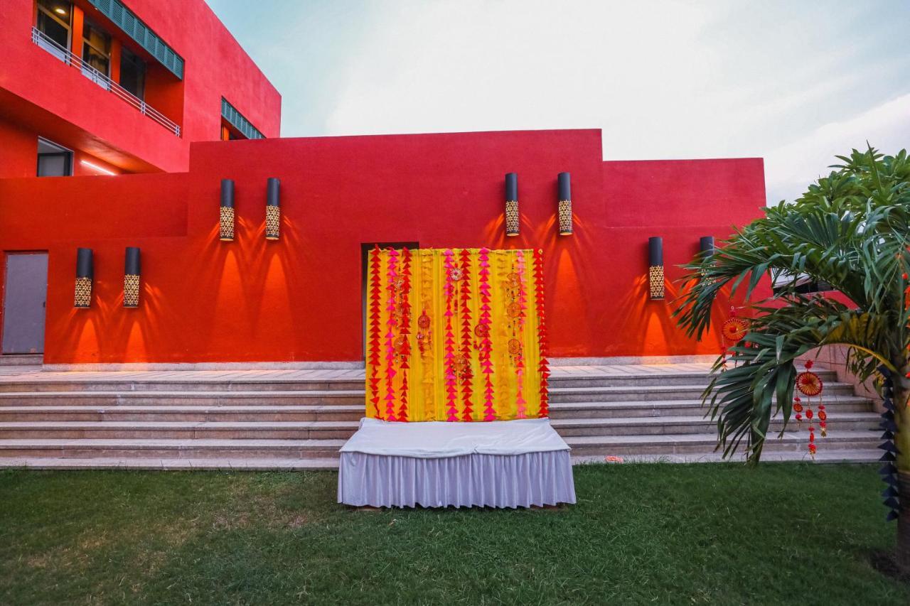 Gulab Kothi By Royal Orchid Hotels Limited Benares Buitenkant foto
