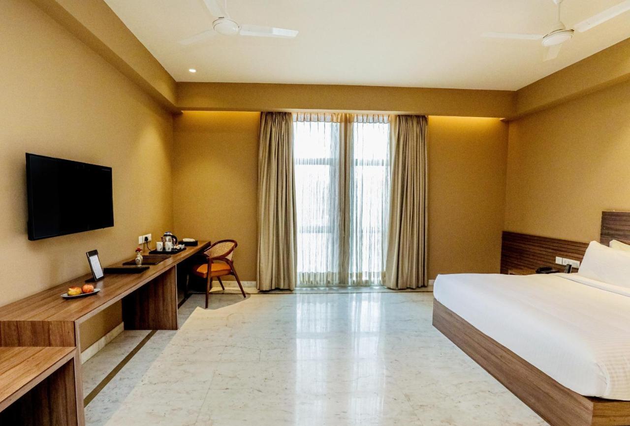 Gulab Kothi By Royal Orchid Hotels Limited Benares Buitenkant foto