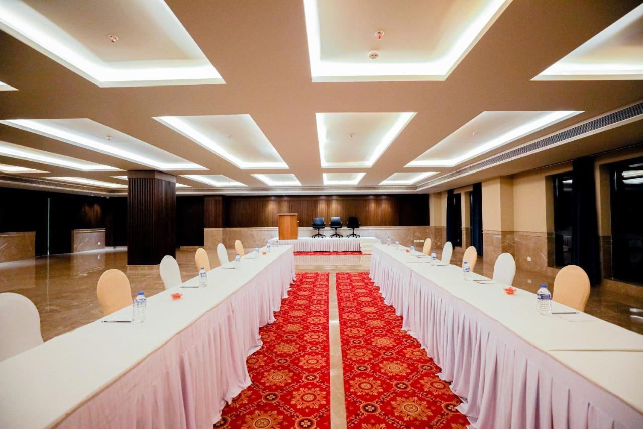 Gulab Kothi By Royal Orchid Hotels Limited Benares Buitenkant foto