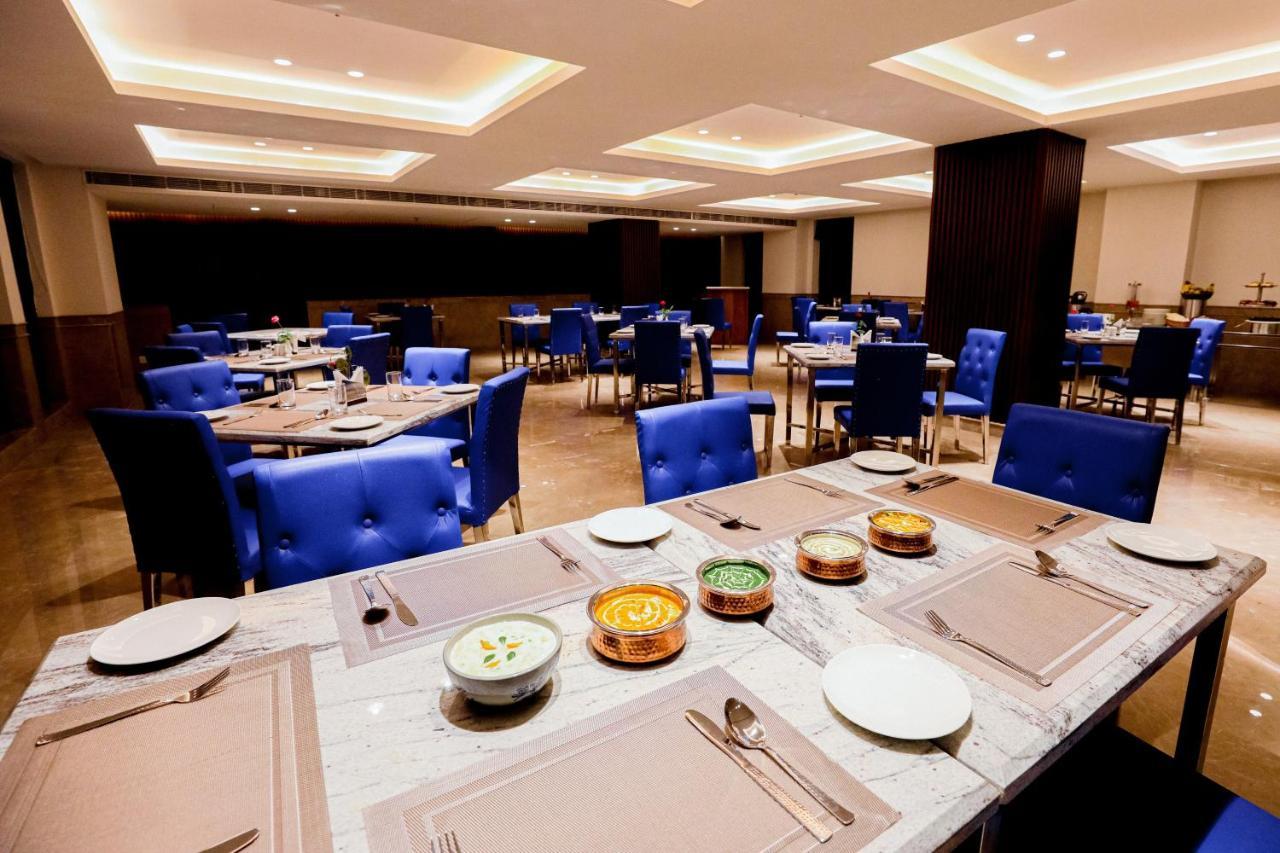 Gulab Kothi By Royal Orchid Hotels Limited Benares Buitenkant foto
